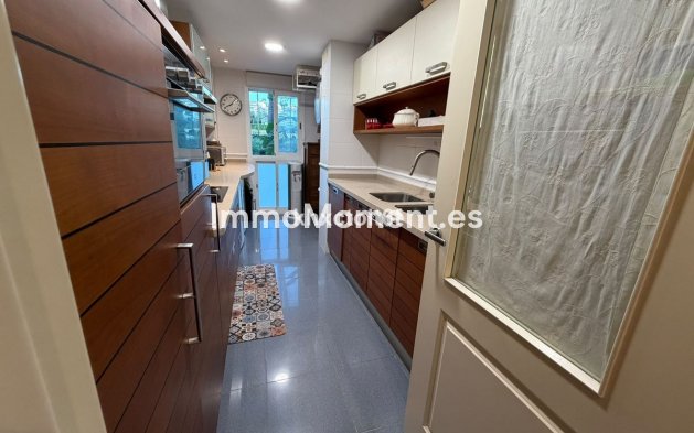 Bestaande woning - Appartement - Marbella - Bahía de Marbella