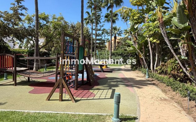 Bestaande woning - Appartement - Marbella - Bahía de Marbella