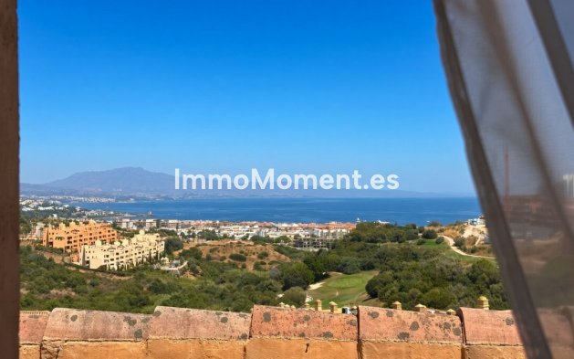 Resale - Apartment - Manilva - La Duquesa