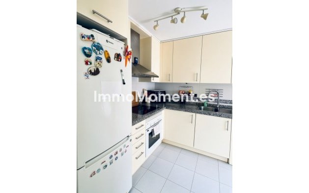 Resale - Apartment - Manilva - La Duquesa
