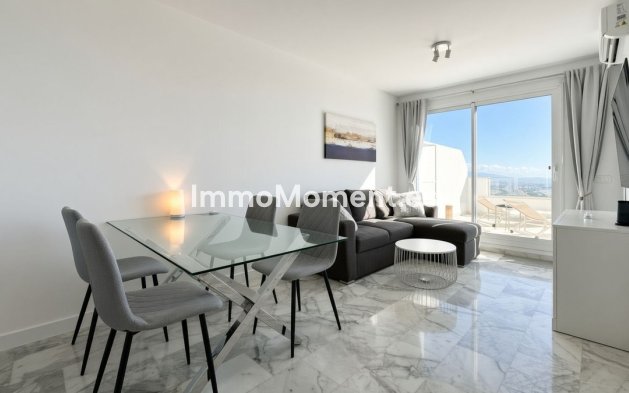 Resale - Apartment - Casares - Doña Julia