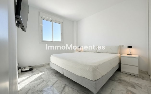 Resale - Apartment - Casares - Doña Julia