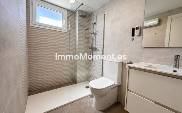 Resale - Apartment - Casares - Doña Julia