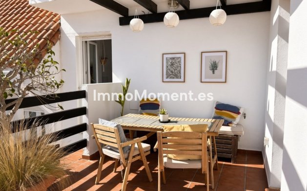 Resale - Apartment - Manilva - La Duquesa
