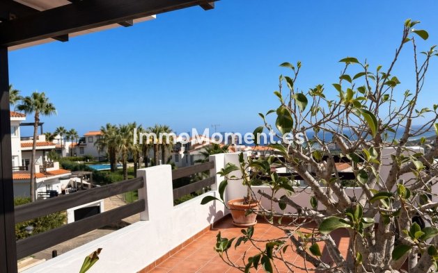 Resale - Apartment - Manilva - La Duquesa