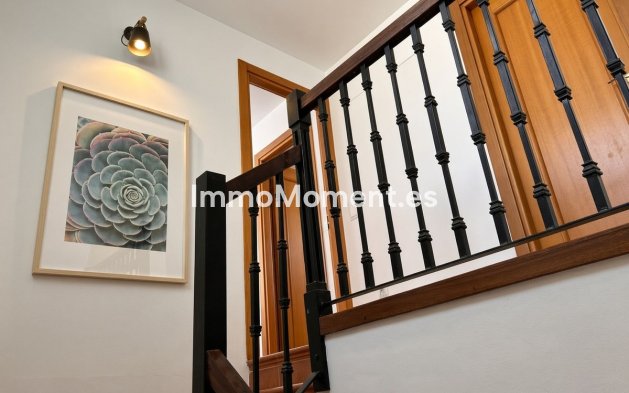 Resale - Apartment - Manilva - La Duquesa