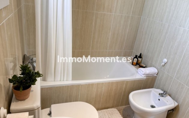 Resale - Apartment - Manilva - La Duquesa