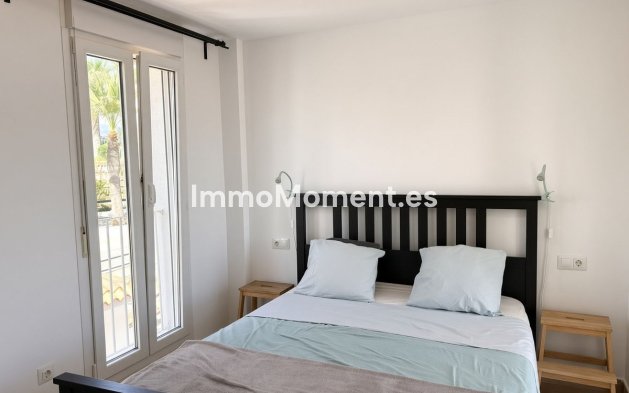 Resale - Apartment - Manilva - La Duquesa
