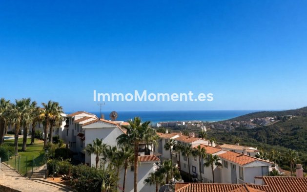 Resale - Apartment - Manilva - La Duquesa