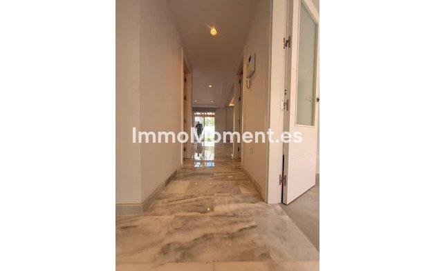 Resale - Detached villa - Mijas Costa - Calahonda
