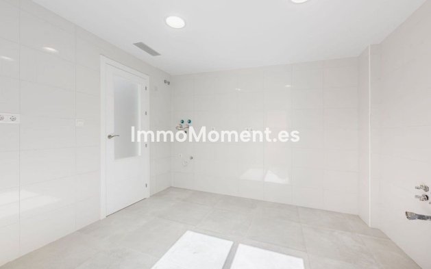 Resale - Detached villa - Mijas Costa - Calahonda