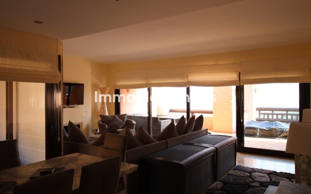 Wiederverkauf - Wohnung - Manilva - La Duquesa
