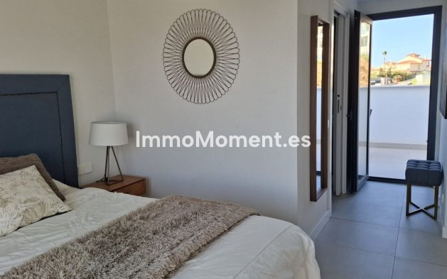 Resale - Apartment - Mijas Costa - La Cala de Mijas