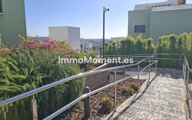 Resale - Apartment - Mijas Costa - La Cala de Mijas
