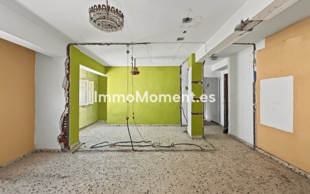 Revente - Villa individuelle - Estepona  - Estepona Centro