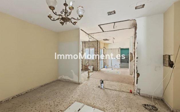 Revente - Villa individuelle - Estepona  - Estepona Centro