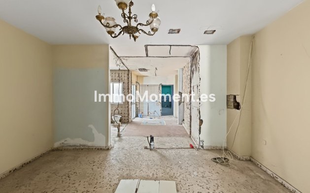 Revente - Villa individuelle - Estepona  - Estepona Centro