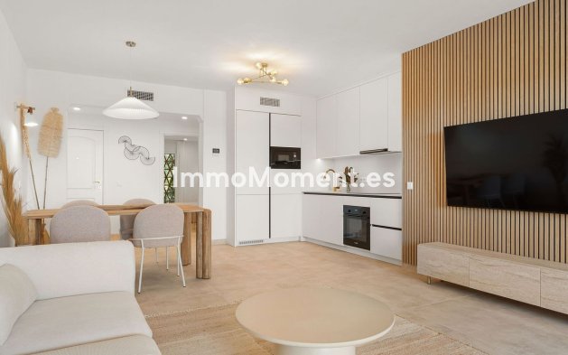 Revente - Appartement - Marbella - Nueva Andalucía