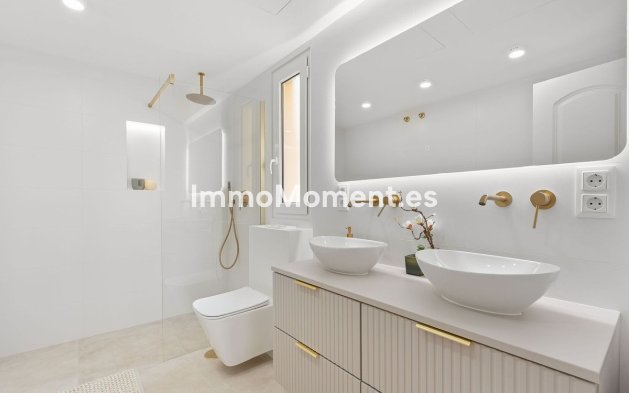 Revente - Appartement - Marbella - Nueva Andalucía