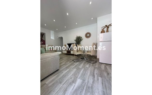 Resale - Apartment - Fuengirola - Fuengirola Centro