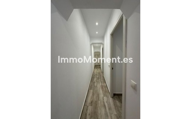 Resale - Apartment - Fuengirola - Fuengirola Centro