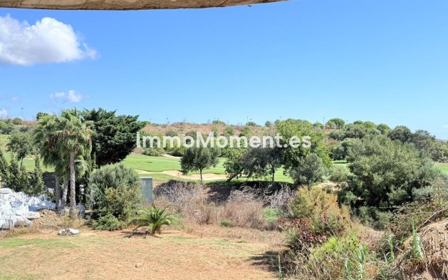 Nieuwbouw - Vrijstaande villa - Estepona  - Valle Romano