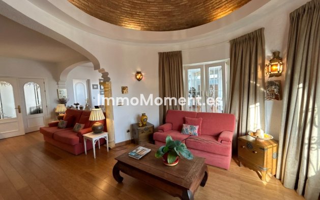 Bestaande woning - Vrijstaande villa - Benalmadena - Benalmadena Centro