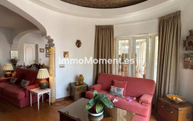 Bestaande woning - Vrijstaande villa - Benalmadena - Benalmadena Centro