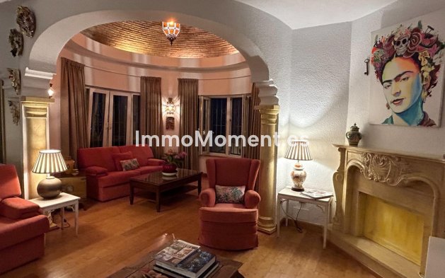 Bestaande woning - Vrijstaande villa - Benalmadena - Benalmadena Centro