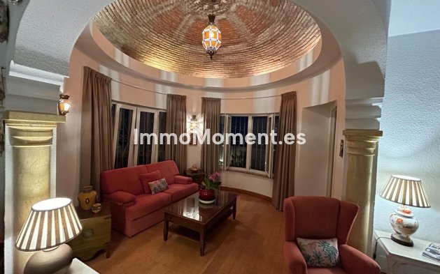 Bestaande woning - Vrijstaande villa - Benalmadena - Benalmadena Centro