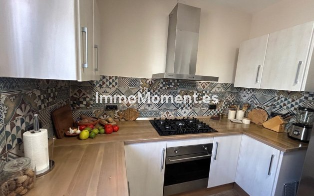 Bestaande woning - Vrijstaande villa - Benalmadena - Benalmadena Centro
