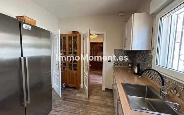 Bestaande woning - Vrijstaande villa - Benalmadena - Benalmadena Centro