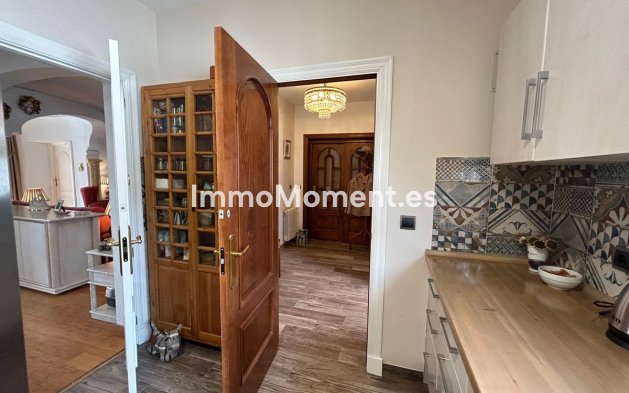 Bestaande woning - Vrijstaande villa - Benalmadena - Benalmadena Centro