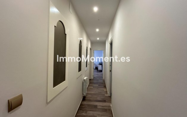 Bestaande woning - Vrijstaande villa - Benalmadena - Benalmadena Centro