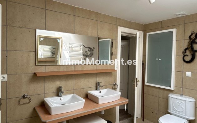 Bestaande woning - Vrijstaande villa - Benalmadena - Benalmadena Centro
