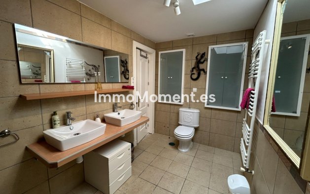 Bestaande woning - Vrijstaande villa - Benalmadena - Benalmadena Centro