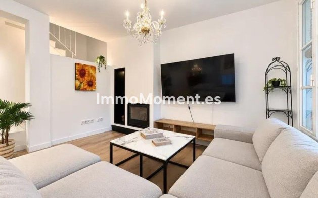 Resale - Townhouse - Marbella - Nueva Andalucía
