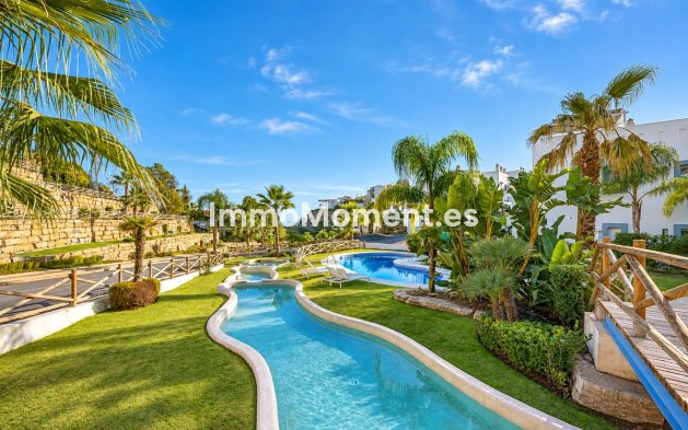 Resale - Apartment - Benahavís - Benahavís Centro