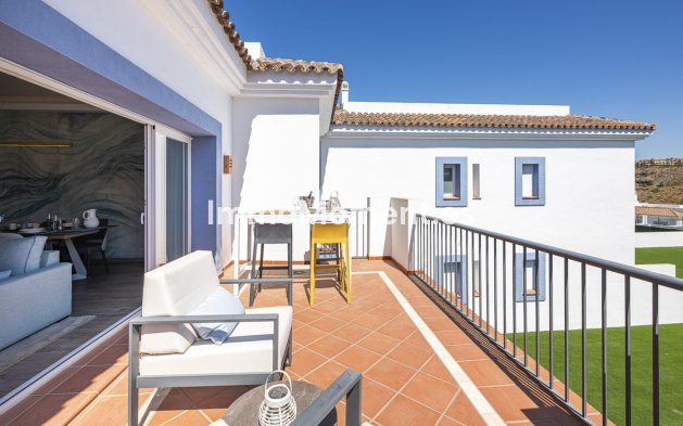 Resale - Apartment - Benahavís - Benahavís Centro