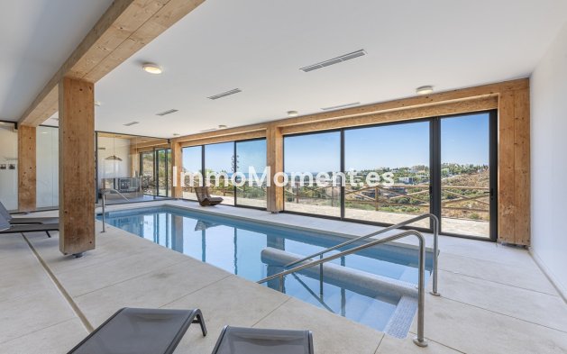 Resale - Apartment - Benahavís - Benahavís Centro