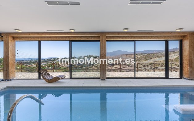 Resale - Apartment - Benahavís - Benahavís Centro
