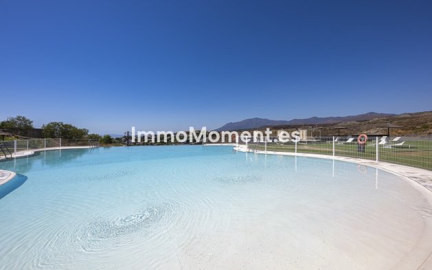 Resale - Apartment - Benahavís - Benahavís Centro