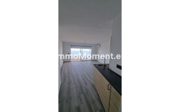 Resale - Apartment - Mijas Costa - Calahonda