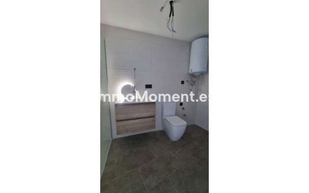 Resale - Apartment - Mijas Costa - Calahonda