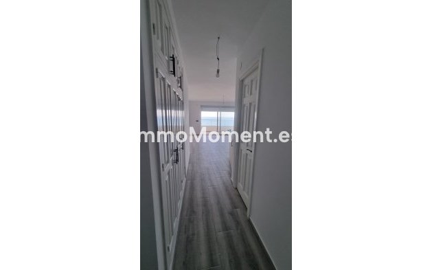 Resale - Apartment - Mijas Costa - Calahonda