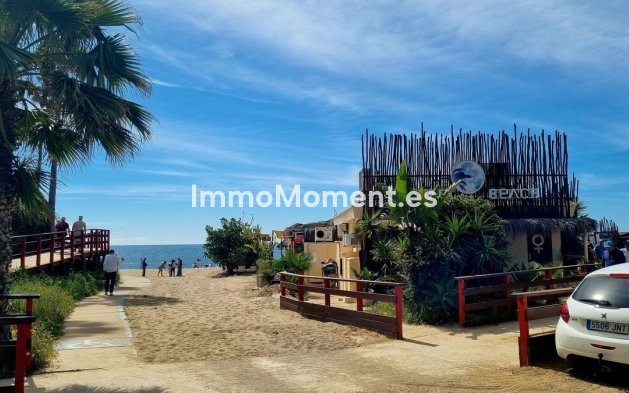 Resale - Apartment - Mijas Costa - Calahonda