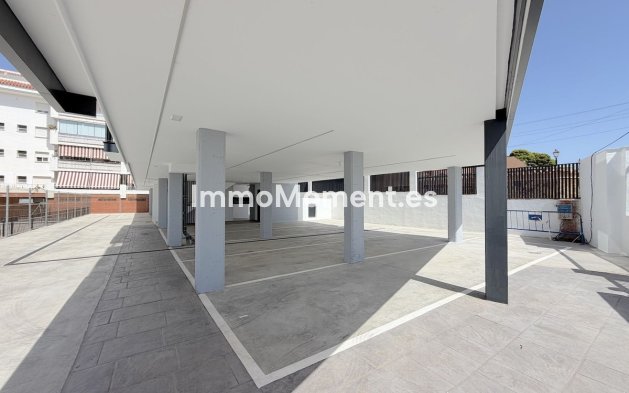 Reventa - Apartamento - Fuengirola - Los Pacos