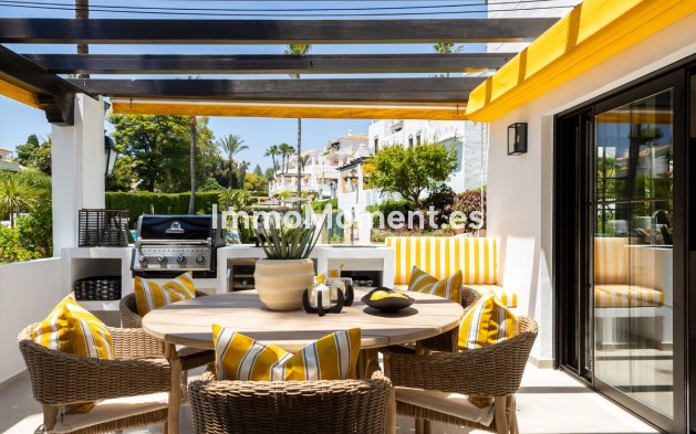Wiederverkauf - Wohnung - Marbella - Nueva Andalucía