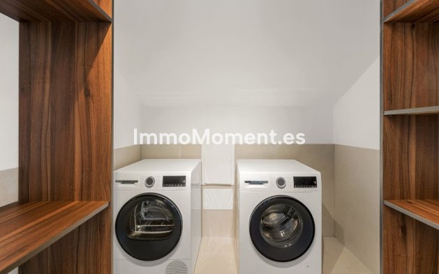 Wiederverkauf - Wohnung - Marbella - Nueva Andalucía
