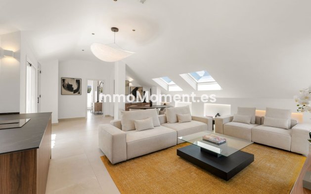 Wiederverkauf - Wohnung - Marbella - Nueva Andalucía